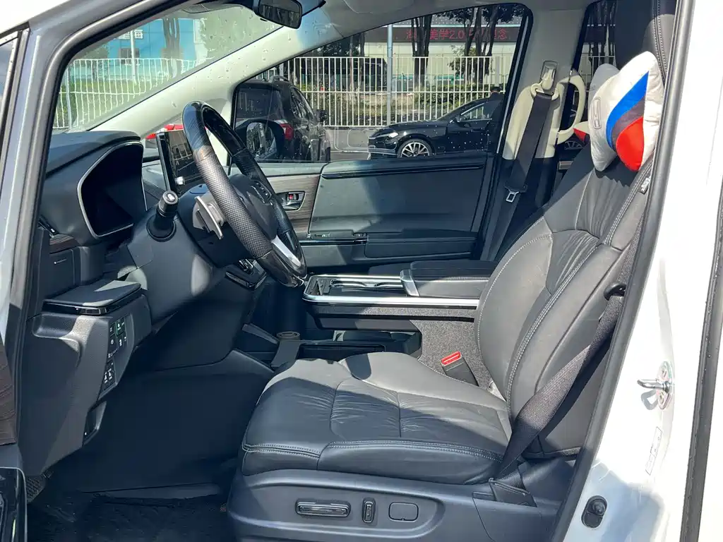 Honda Odyssey — миниатюра 8