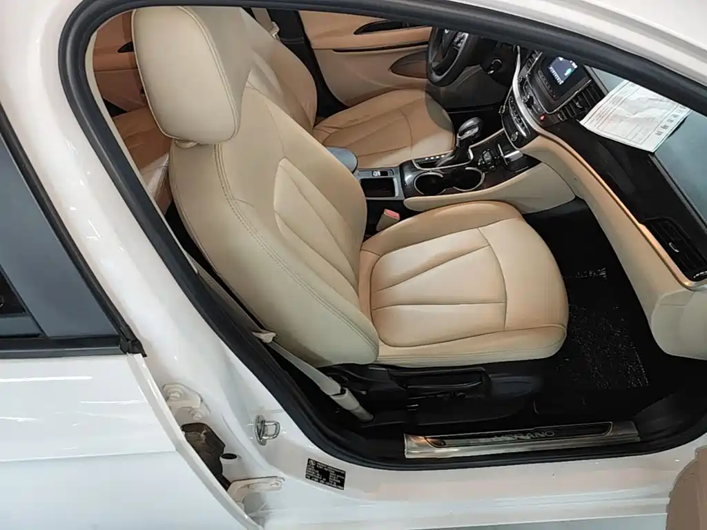 Buick Verano — миниатюра 25