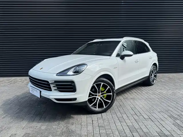 PORSCHE CAYENNE NEW ENERGY 2023