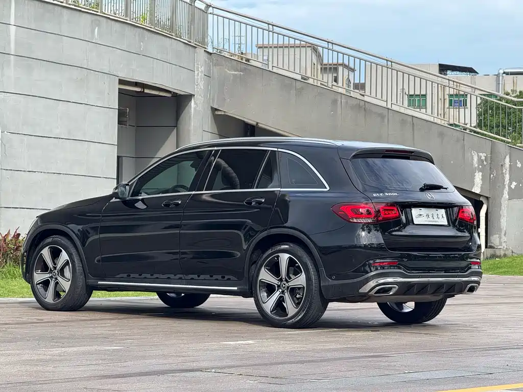 Mercedes-Benz GLC 2022 GLC 300 L 4MATIC