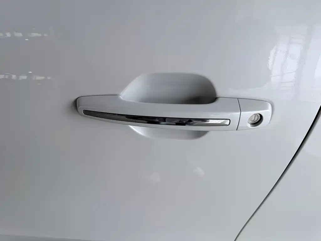 GAC M8 2023 390T Premium