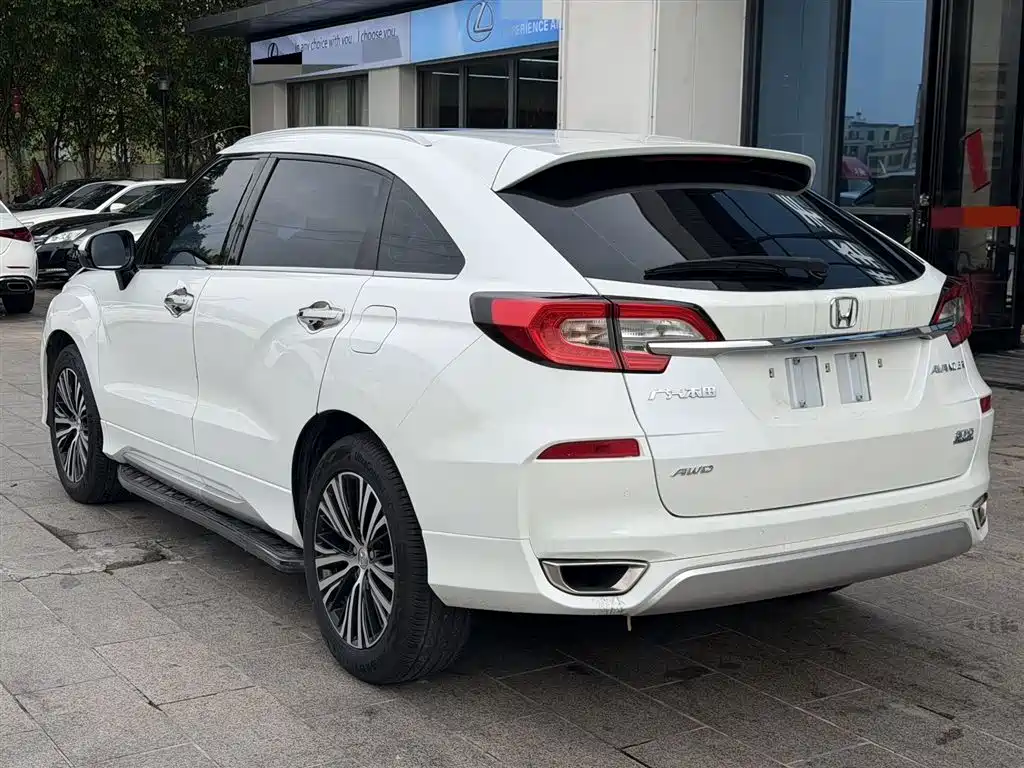 Honda Avancier 2017 370TURBO Premium