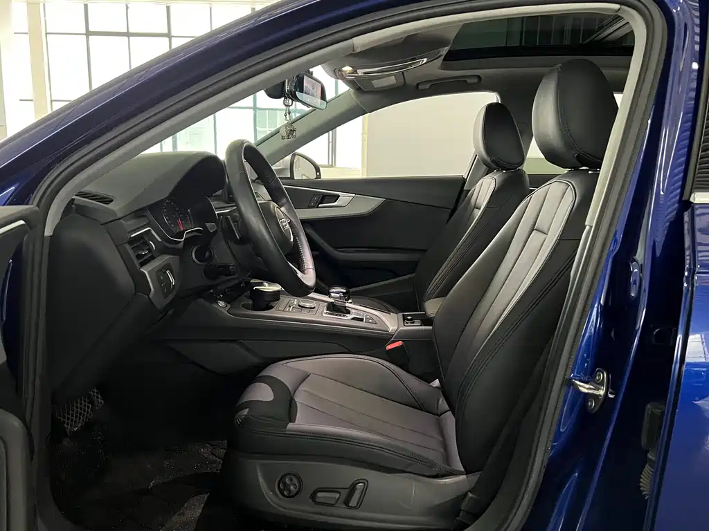 Audi A4L 2018 30 40 TFSI