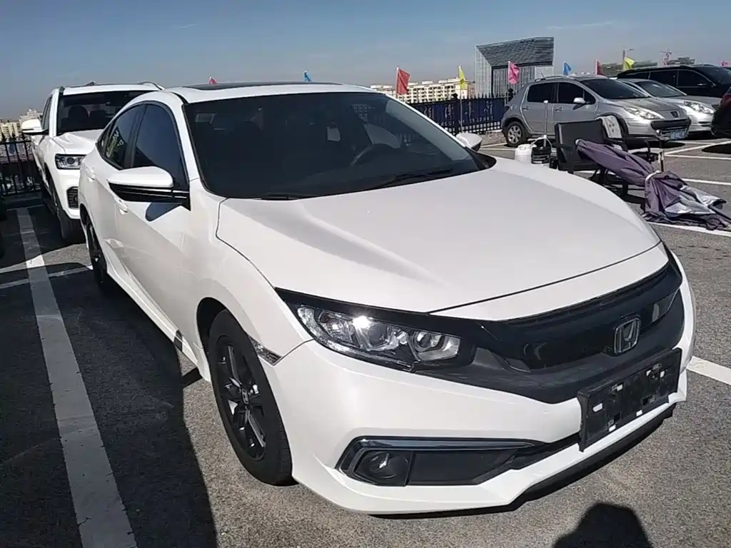 Honda Civic — миниатюра 4