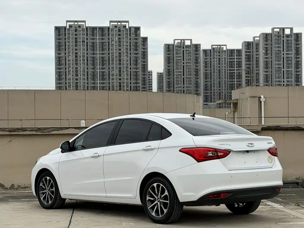 Chery Arrizo 5 — миниатюра 4