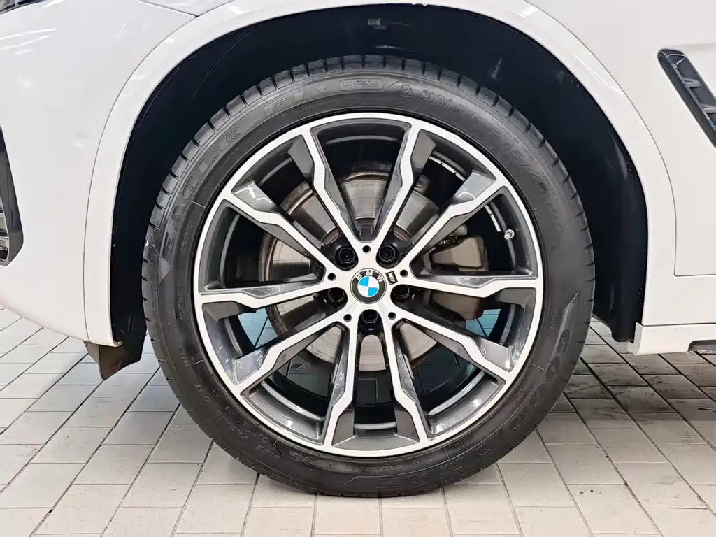 BMW X3 2023 xDrive30i Lead M