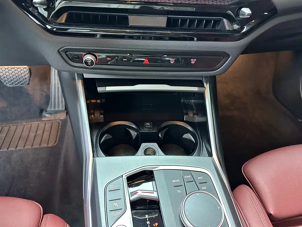 BMW 3 Series — миниатюра 9