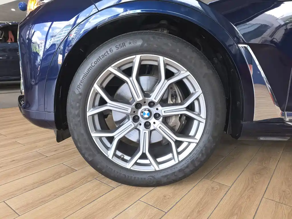 BMW X7 2021 xDrive40i Lead Luxury