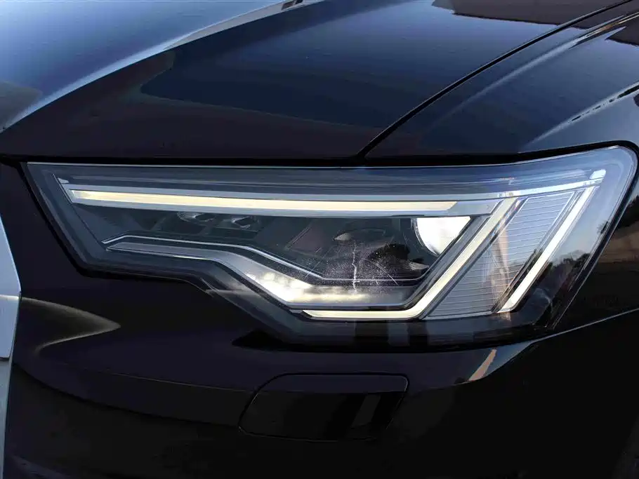 Audi A6L — миниатюра 11