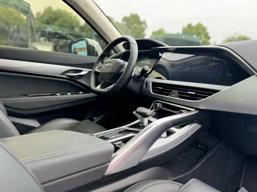 Geely Xingyue — миниатюра 9