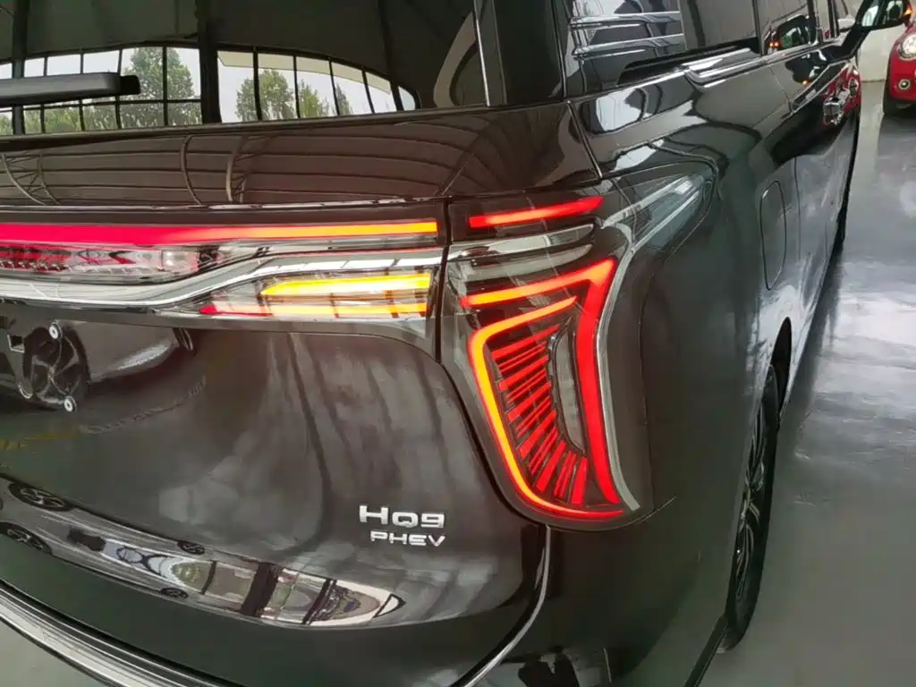 Hongqi HQ9 PHEV 2024 2.0T Luxury