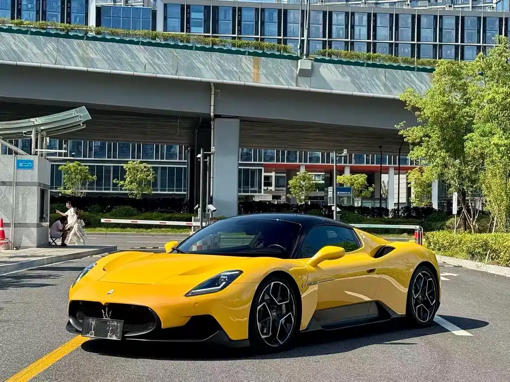 Maserati MC20 — миниатюра 2