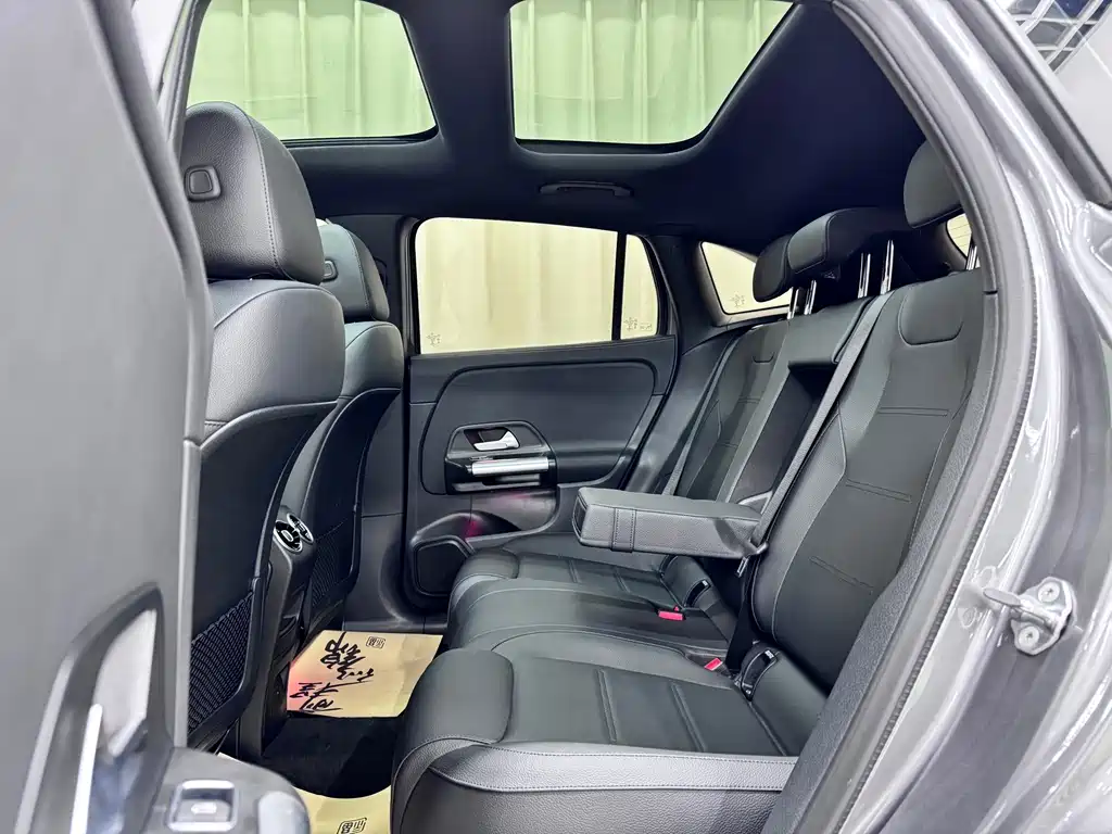 Mercedes-Benz EQA — миниатюра 6