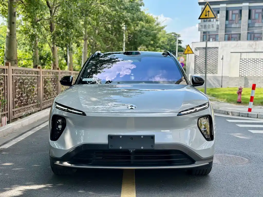 NIO ES6 — миниатюра 2
