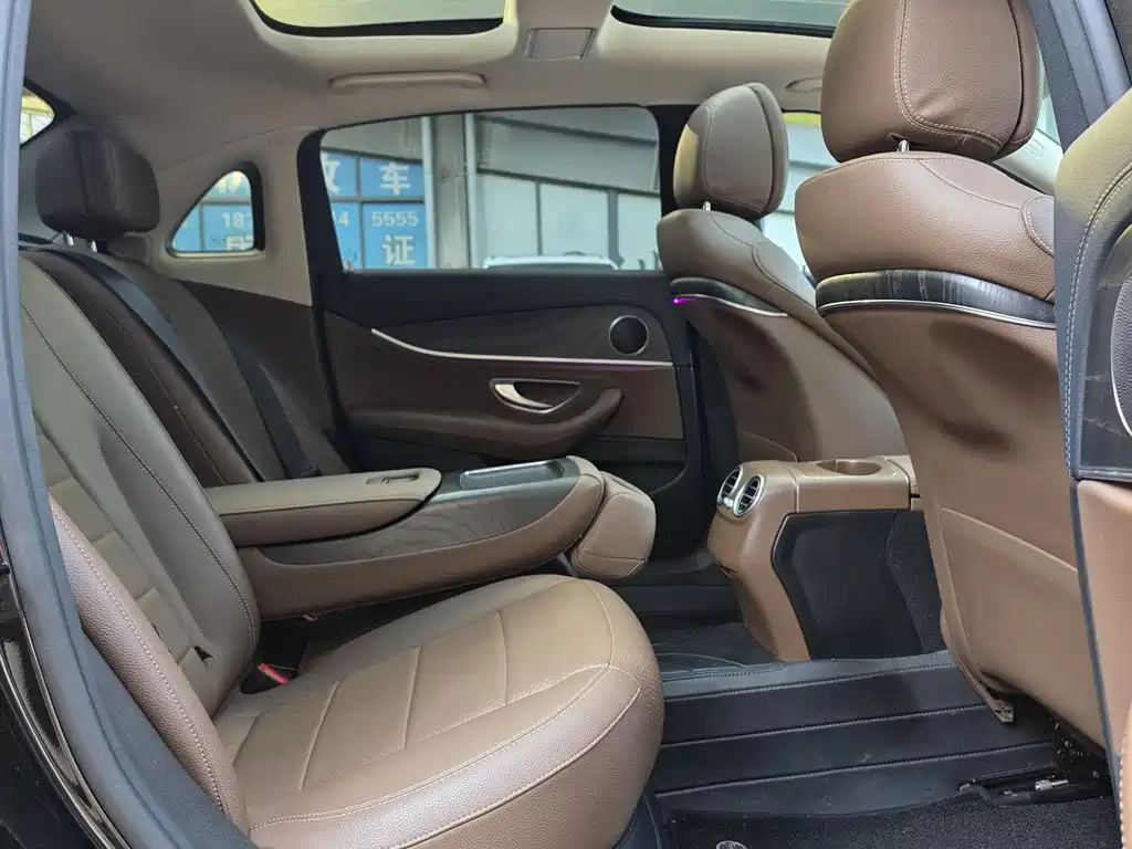 Mercedes-Benz E-Class E 2020 E 260 L Sport