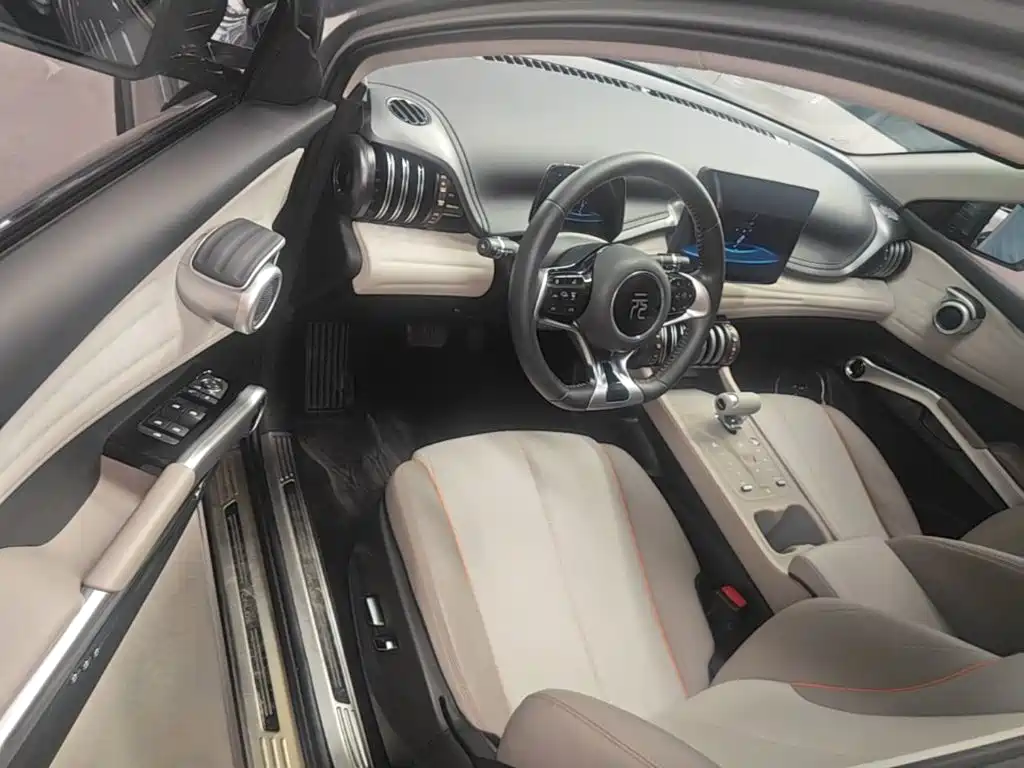 BYD Yuan Plus — миниатюра 16