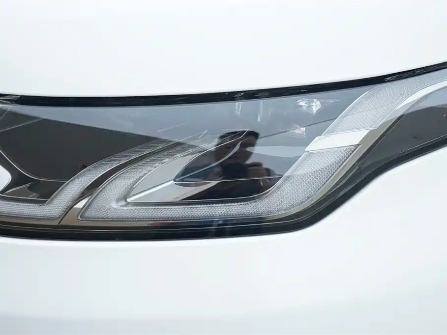 LAND ROVER DISCOVER SPORTS