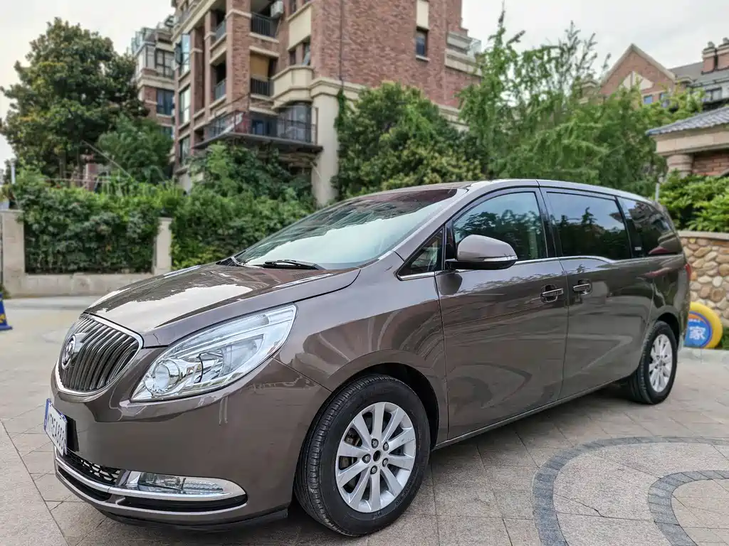 Buick GL8 2014 2.4L CT Luxury Business Comfort Edition