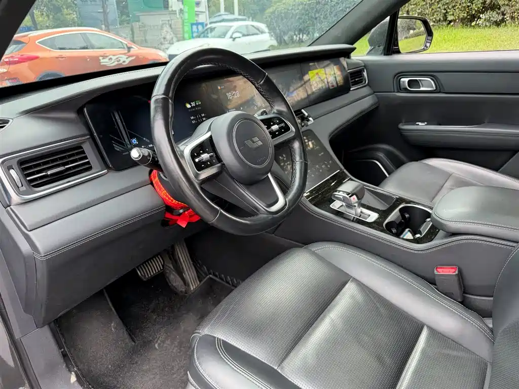 Li Auto ONE 2021 6 мест