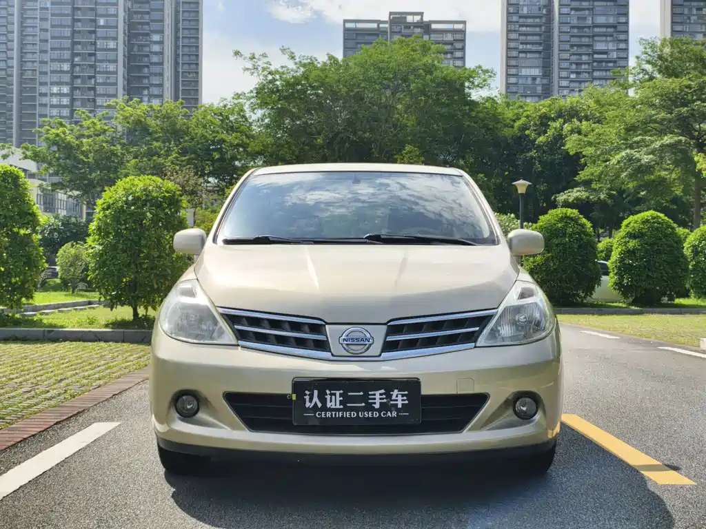 Nissan Tiida 2008 1.6L AT Fashion