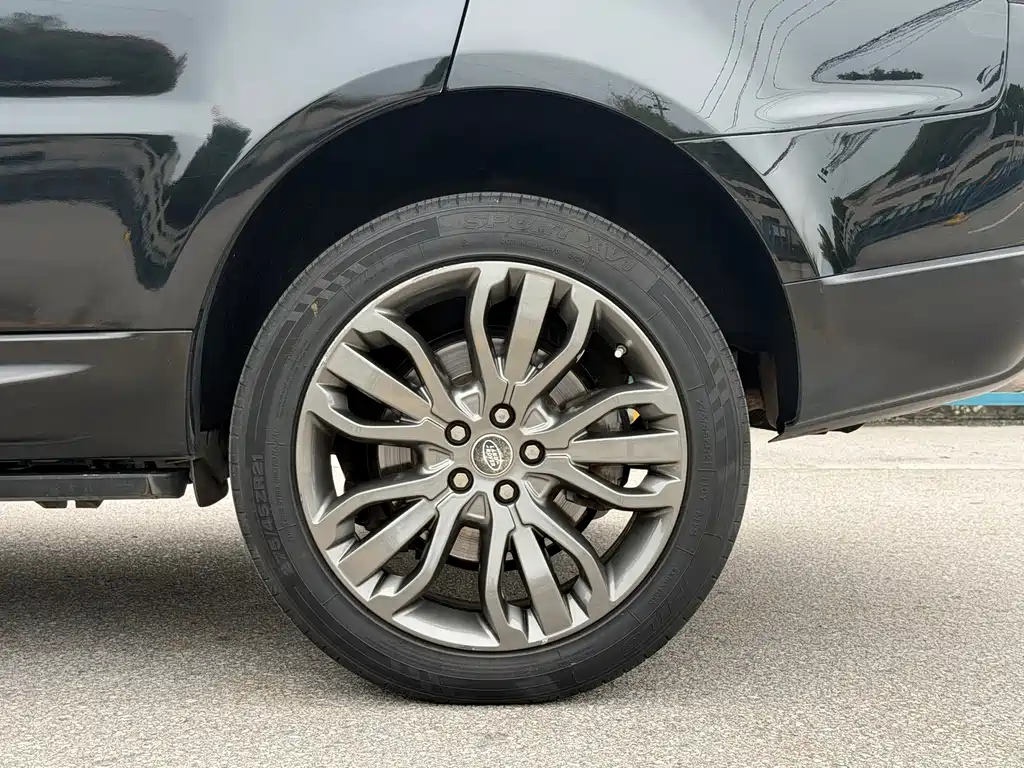 Land Rover Sport — миниатюра 18