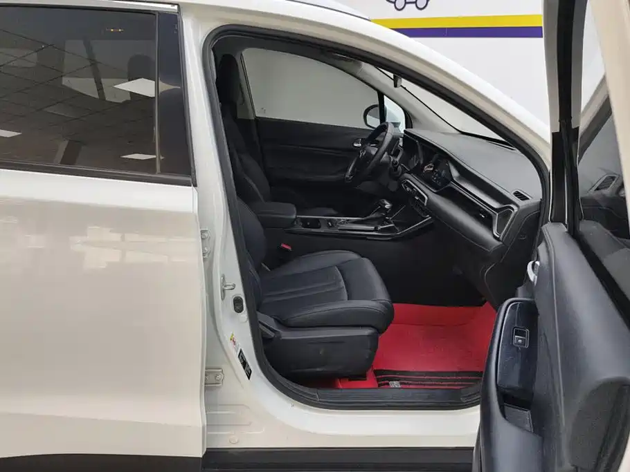 GAC Motor Trumpchi GS4 — миниатюра 8