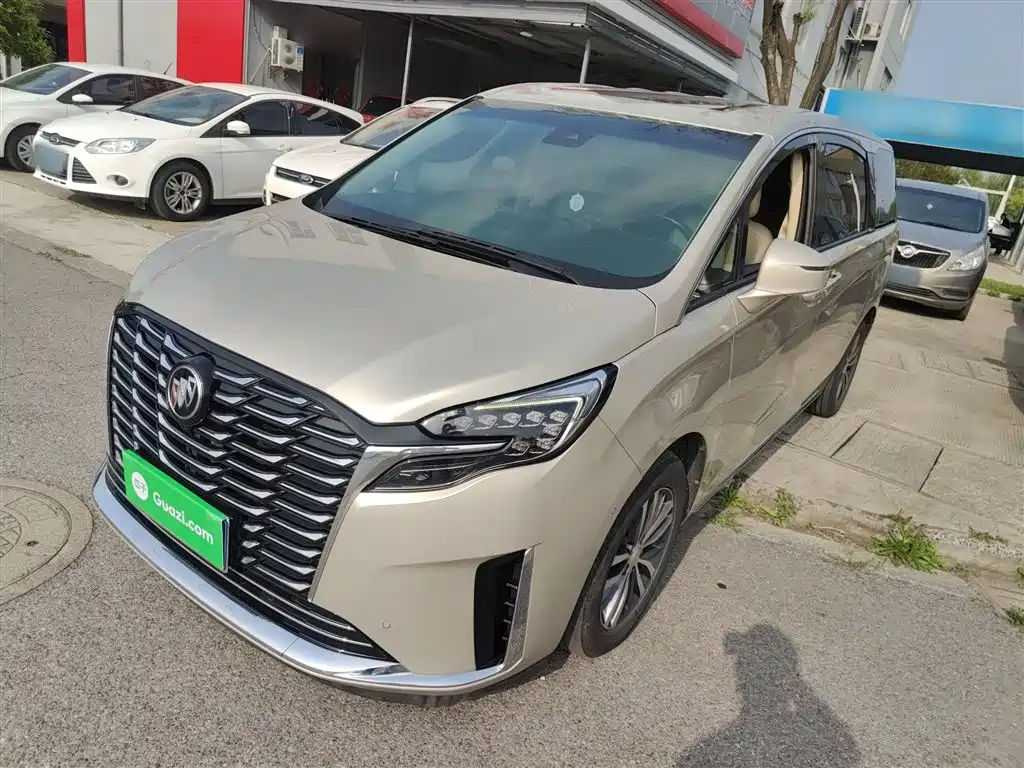 Buick GL8 2022