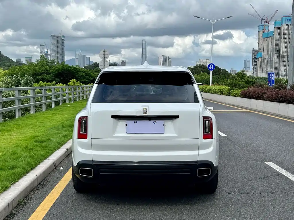 ROLLS-ROYCE CULLINAN