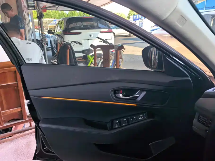 Honda Accord — миниатюра 7