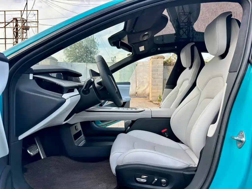 XIAOMI CAR XIAOMI SU7