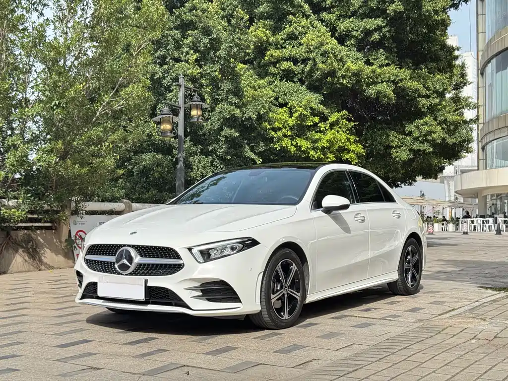 MERCEDES-BENZ A CLASS