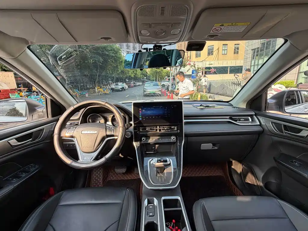 Haval M6 - фото 13