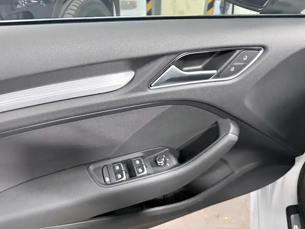 Audi A3 — миниатюра 8