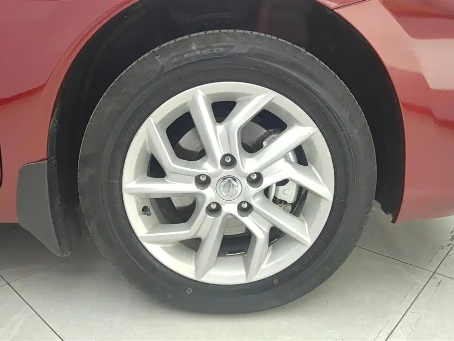 Nissan Tiida 2021 1.6L CVT