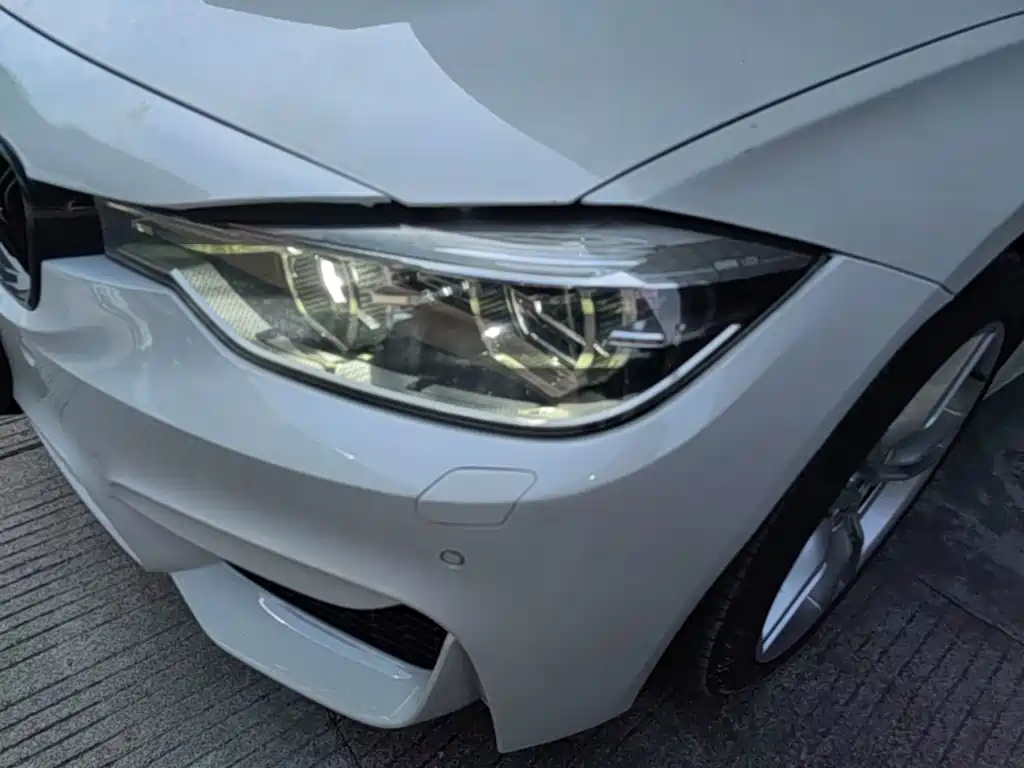 BMW 3 Series — миниатюра 24