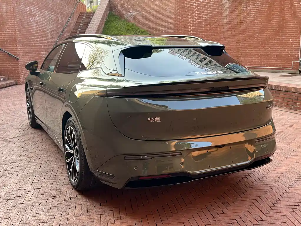 ZEEKR EXTREME KRYPTON 007GT