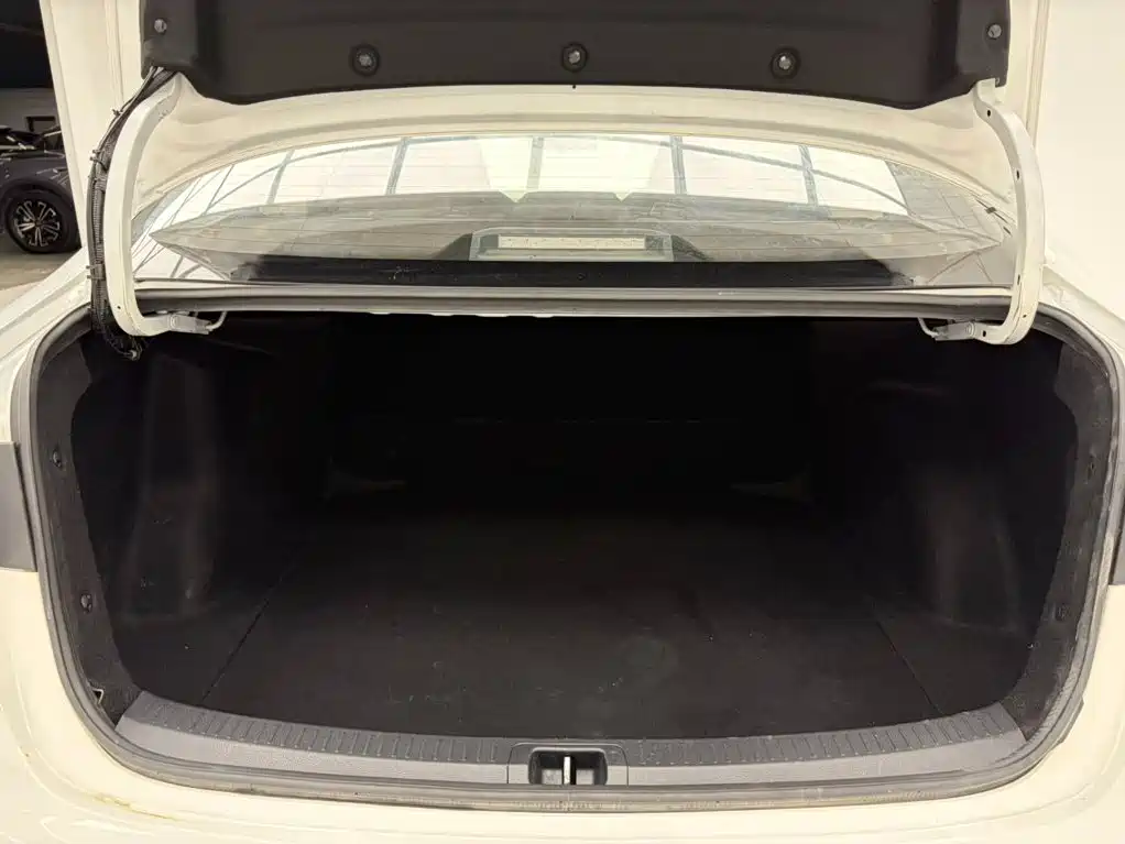 Toyota Levin TNGA 1.5L CVT Progressive Edition, фото 18