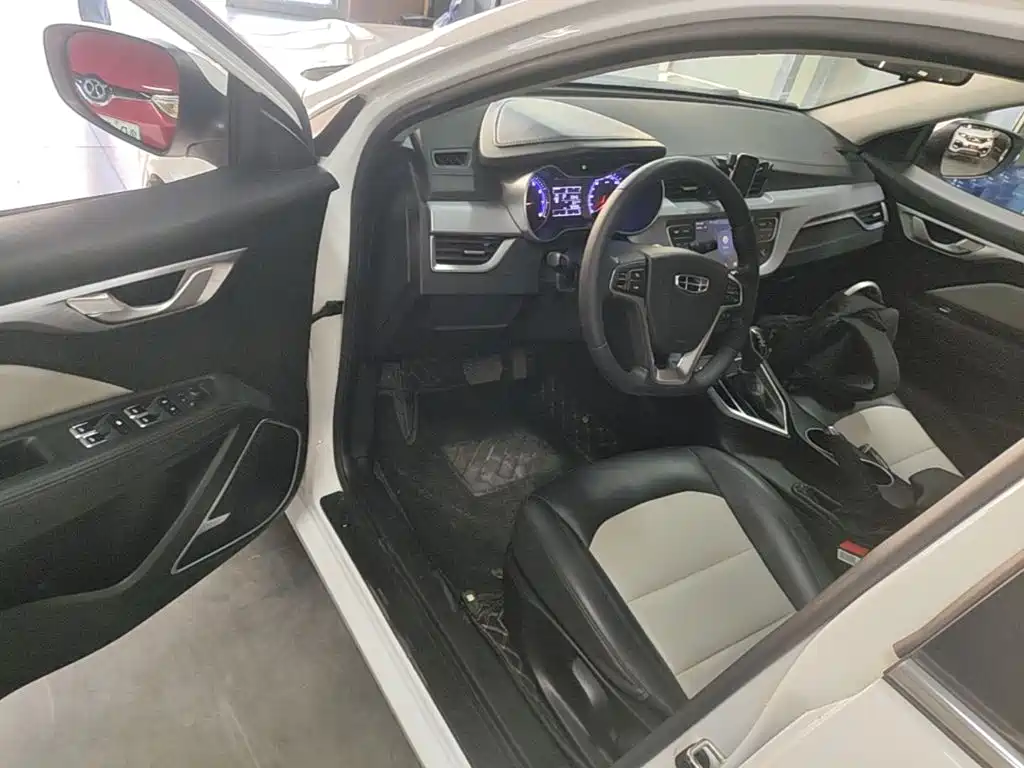 Geely Vision — миниатюра 16