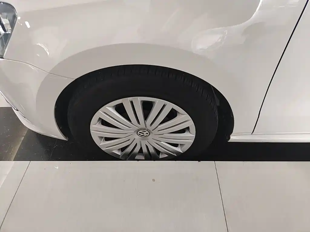 Volkswagen Polo — миниатюра 23