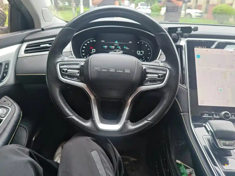 Roewe i6 MAX — миниатюра 15
