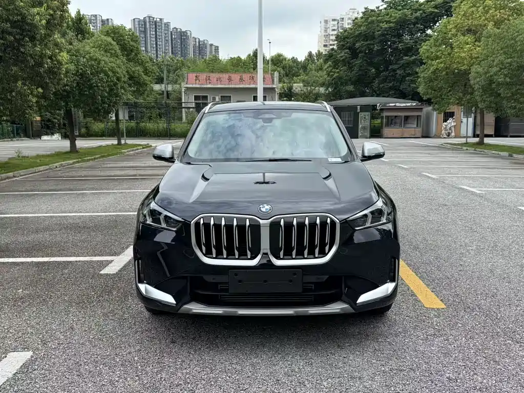 BMW X1 2023 sDrive20Li X