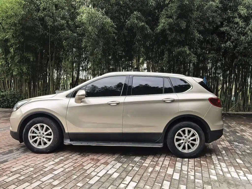 Buick Envision Plus — миниатюра 8