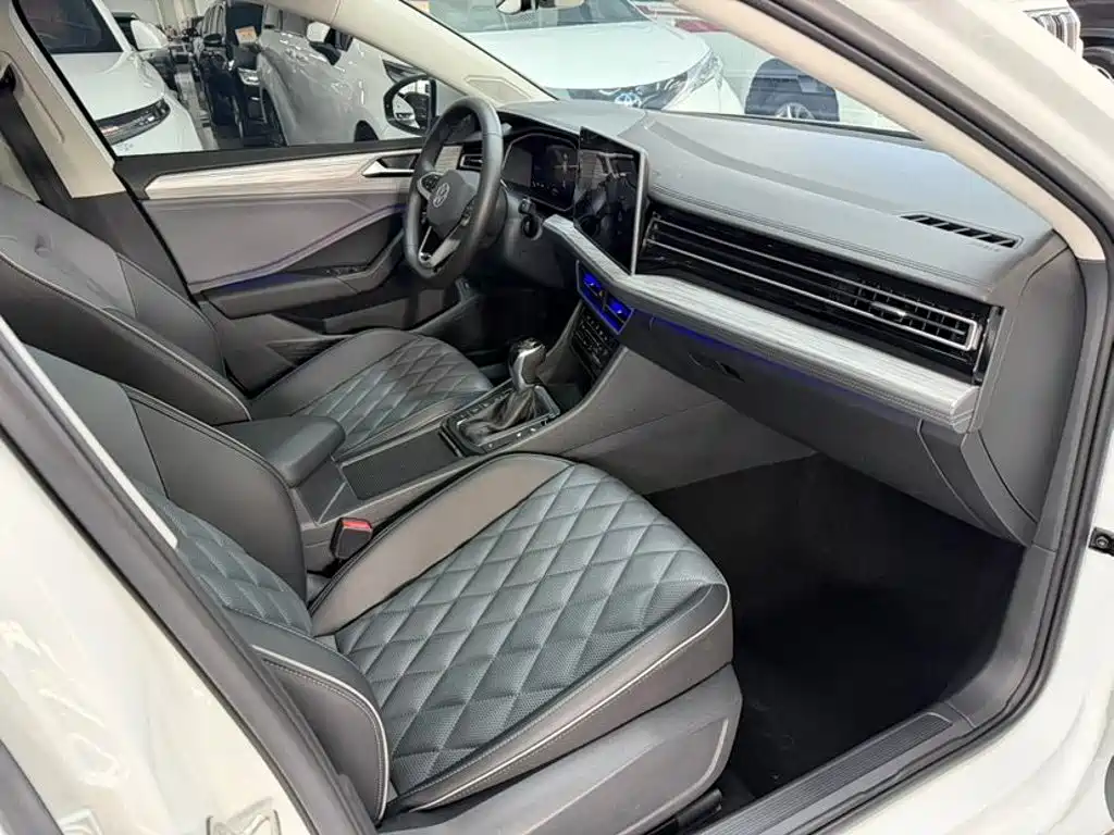 Volkswagen Sagitar — миниатюра 11