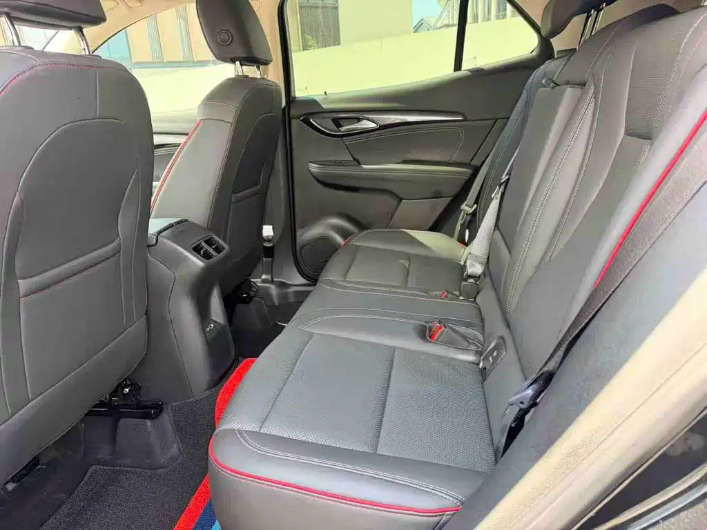 Buick Envision S — миниатюра 5