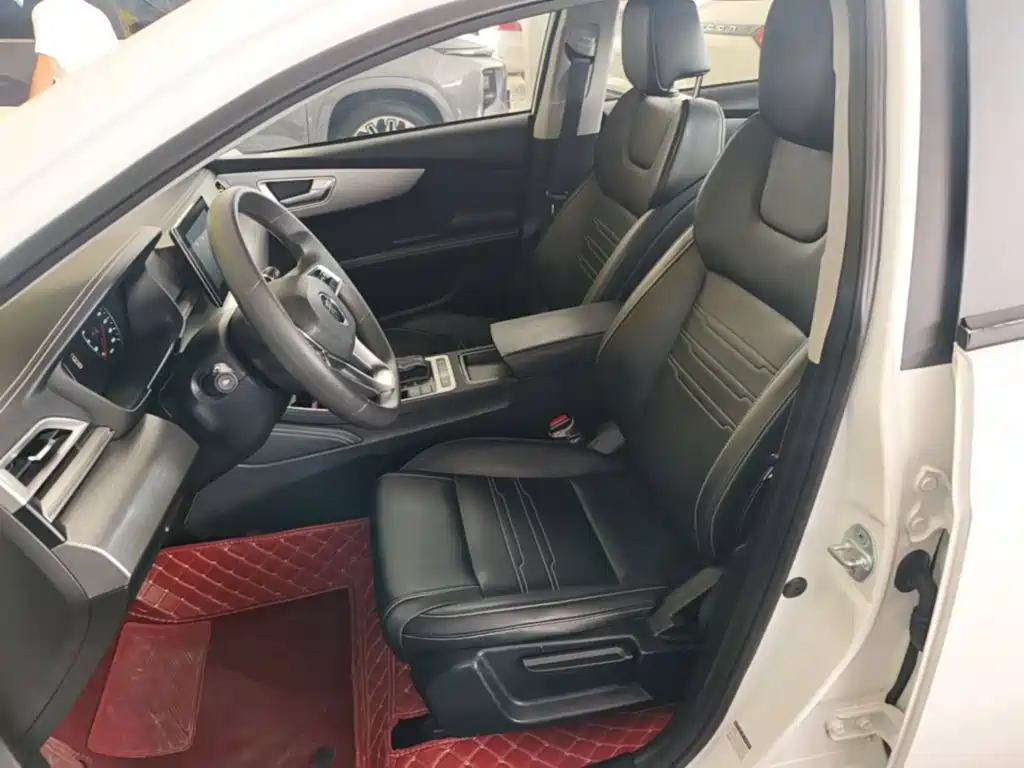 BYD Qin — миниатюра 15