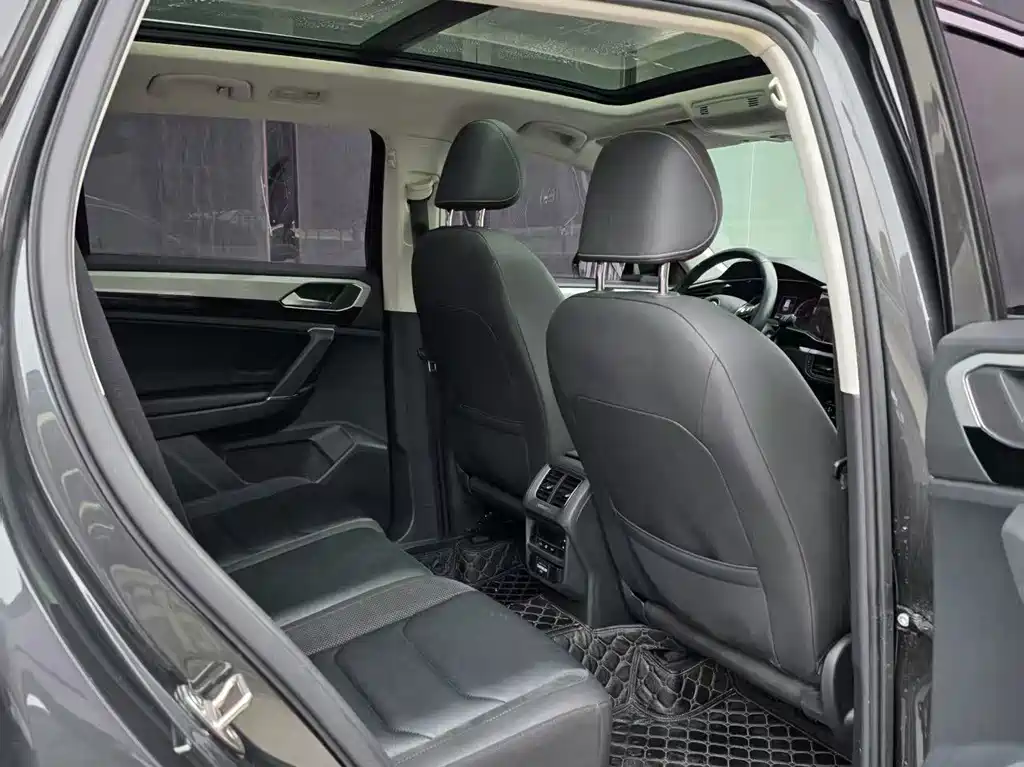 Volkswagen Tayron 2020 330TSI Luxury Smart Connect
