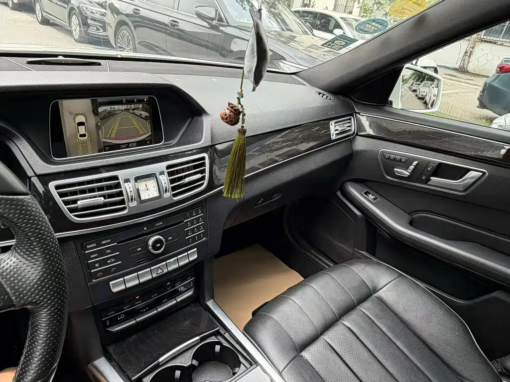 Mercedes-Benz E-Class E 2015 E 260 L Sport