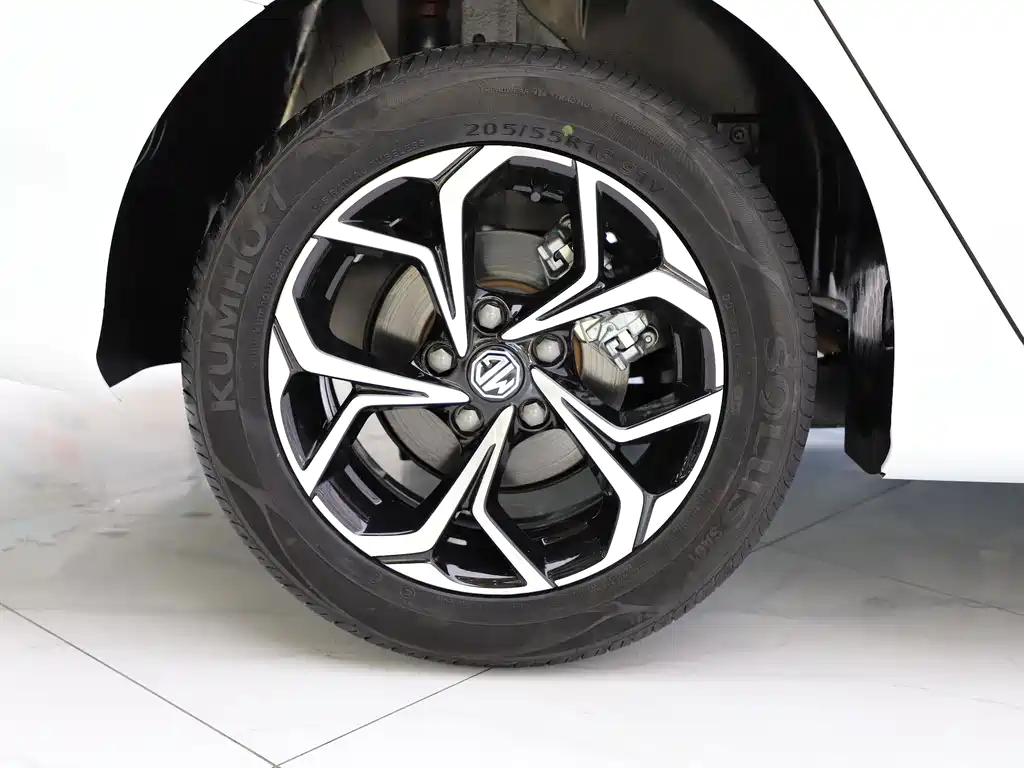 MG MG5 — миниатюра 20