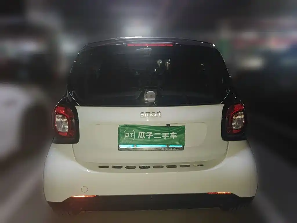 smart Smart Fortwo — миниатюра 5