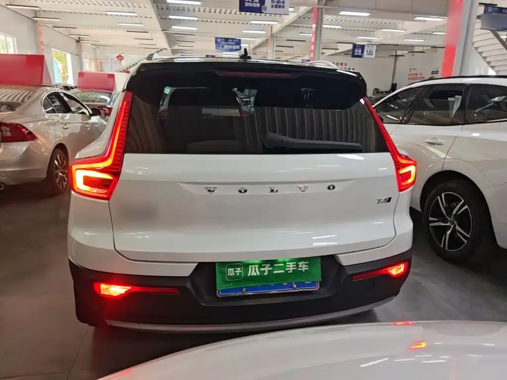 Volvo XC40 2021 T4 Luxury